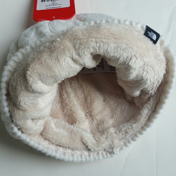 Women The North Face Fuzzy Cable Beanie White - Picture 4 of 7